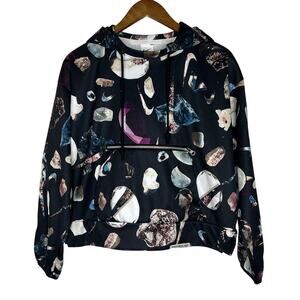 Nike Dri-Fit Gems Crystals Pullover Hoodie Size M DQ6815-010 Abstract Athleisure